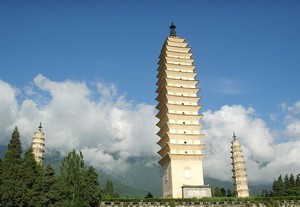 云南红双飞6日（崇圣寺三塔、大理古城、玉龙雪山风景区、云南民族村、七彩云南、白族民居）